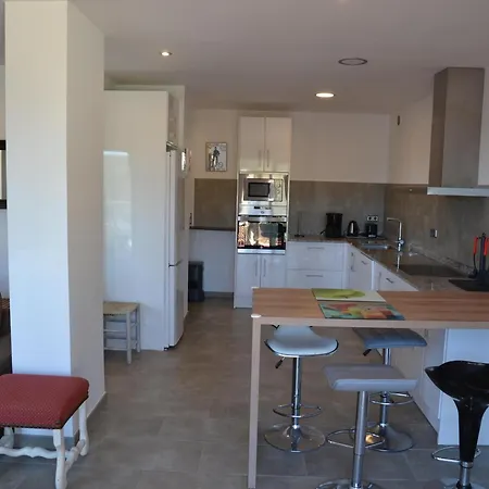 Lägenhet Moderno Con Terraza, Aire Acondicionado Y Aparcamiento Privado En - Es-323-8 L'Estartit